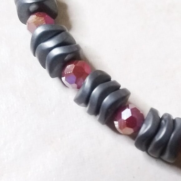 Gray & Rose Pink Agate + Hematite Bracelet! Two-Sided w. Gunmetal Leaf Toggle - Picture 6 of 9